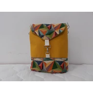 Kisméretű hátizsák/válltáska